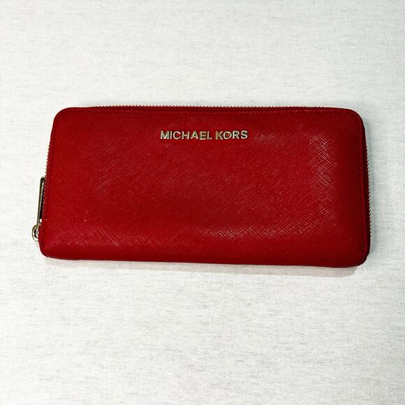 Michael Kors Jet Set Travel Continental Wallet, Red Saffiano Leather, Classic - Picture 1 of 6